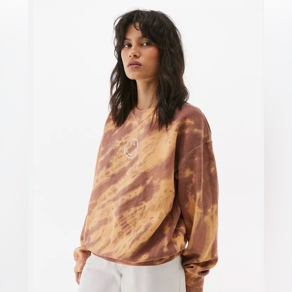 Desert Dreamer smiley boho tie dye crewneck oversized size small